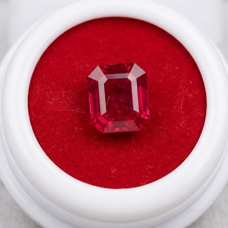 MASHADDI ANARI YAKOOT RUBY