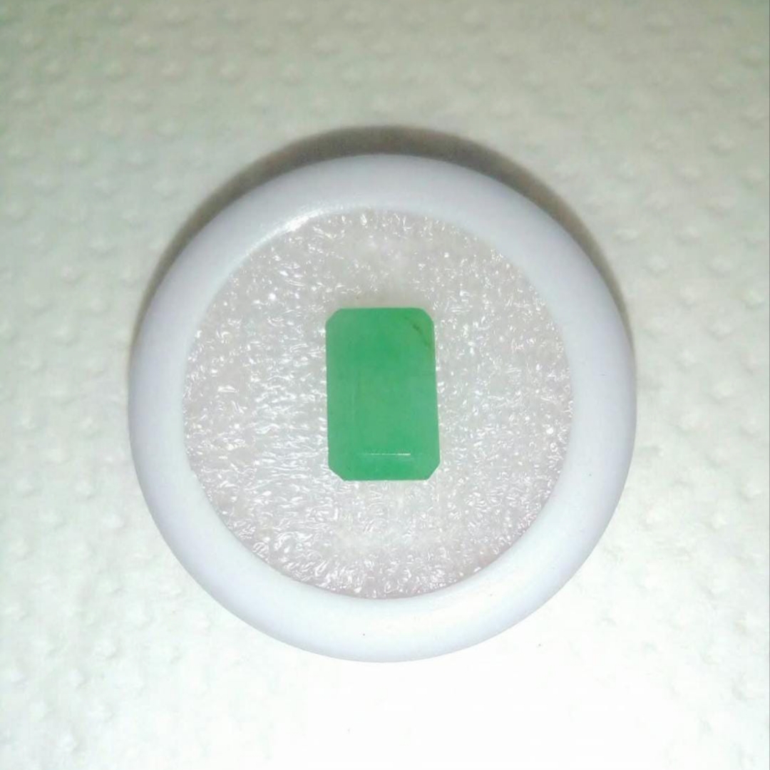 GREEN EMERALD (Zamarud)